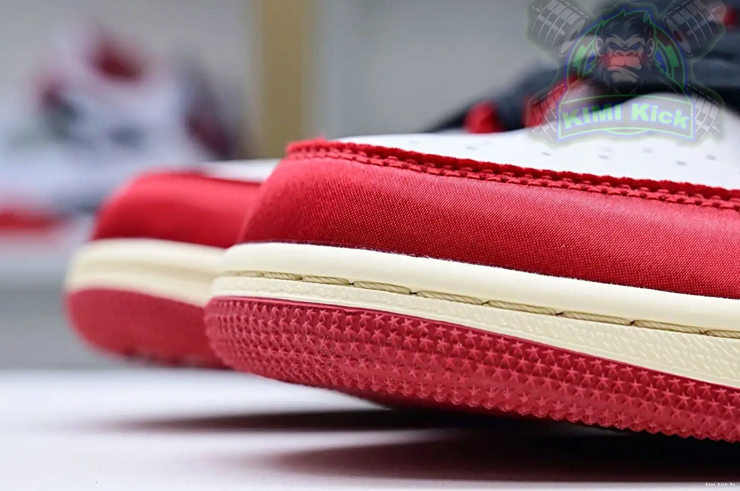 Room “Away” Low OG Jordan Air Trophy Jordan Kimikick x 1 0820